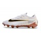 Scarpe Nike Phantom GX 2 Elite FG Bianco Oro